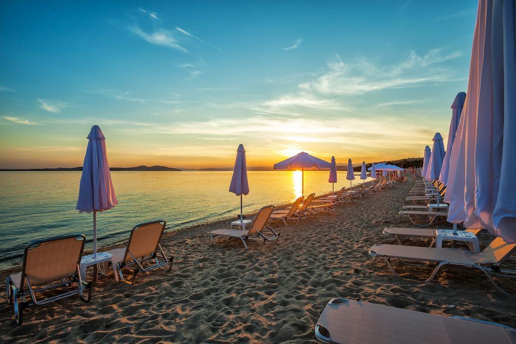 Xenios Theoxenia Hotel Ouranoupoli Exterior photo