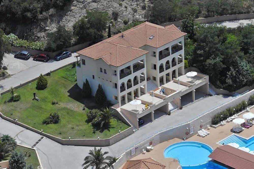 Xenios Theoxenia Hotel Ouranoupoli Exterior photo